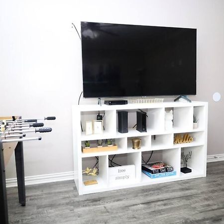 Comfy Two-Bedroom Apartment In أرلينغتون المظهر الخارجي الصورة